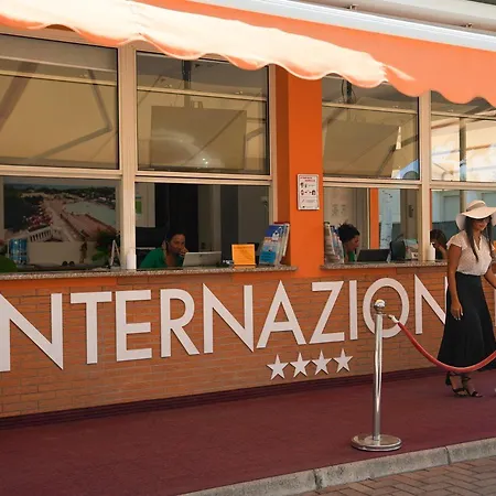 Parco vacanze Internazionale - Family Village