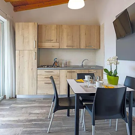 Semesterpark Internazionale - Family Village 3*