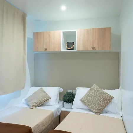 Parco vacanze Internazionale - Family Village 3*